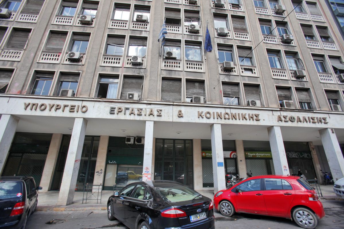 Το δύσκολο χαρτοφυλάκιο του νέου υπουργού Εργασίας που περιλαμβάνει προεκλογικές δεσμεύσεις