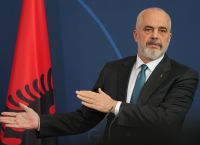Ανοίγει τα χαρτιά της η Πρίστινα για την Ένωση των Σερβικών Δήμων