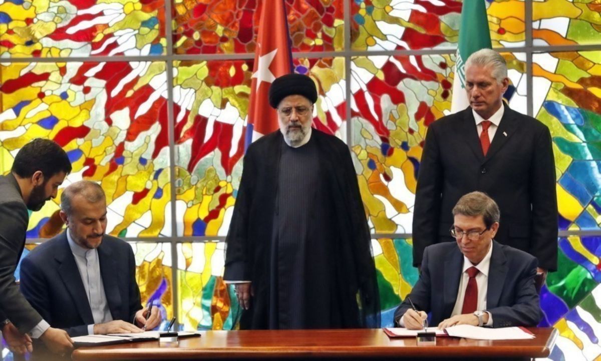 Le Monde: Ιρανοί και Σαουδάραβες δείχνουν τη συμφιλίωσή τους