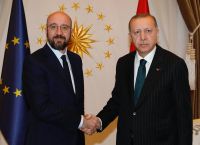 Ερντογάν προς Μισέλ: Εμμένει σε ένταξη στην ΕΕ – «Παίζει το χαρτί» του μεταναστευτικού