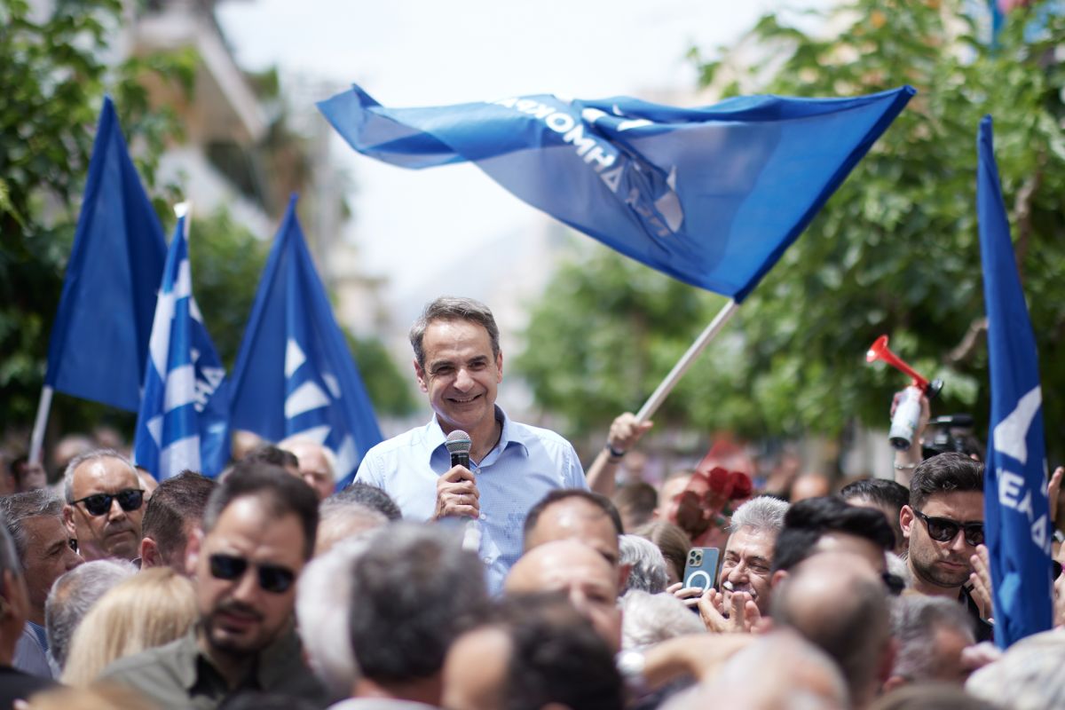 Μητσοτάκης από Κόρινθο: Η δουλειά πρέπει να συνεχιστεί
