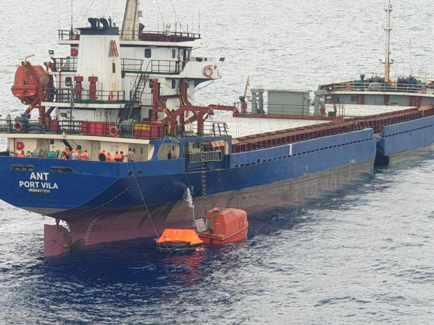 Χίος: Βίντεο και φωτογραφίες της επιχείρησης του Λιμενικού – Πώς αποφεύχθηκε η ένταση