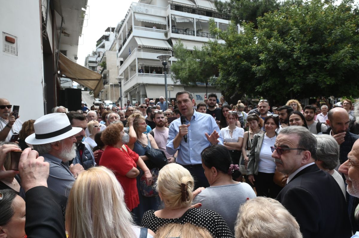 Τσίπρας: Βιώνουμε μέρες κατάρρευσης του ΕΣΥ