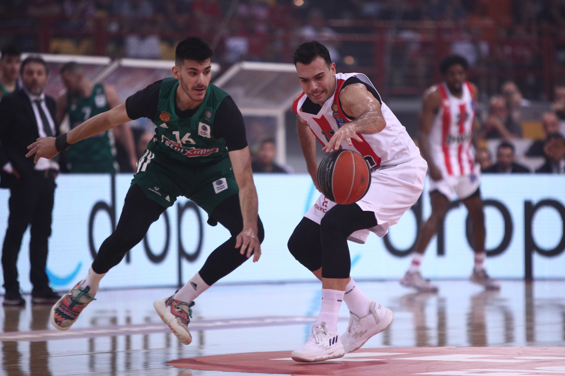 Basket League, Ολυμπιακός – Παναθηναϊκός 75-52: Μια νίκη μακριά από τον τίτλο οι ερυθρόλευκοι