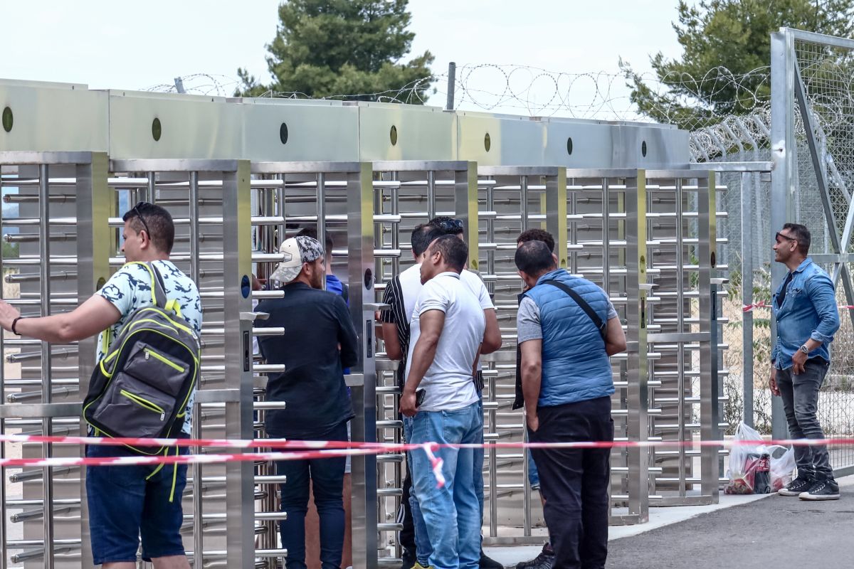Ναυάγιο: Απολογούνται οι 9 συλληφθέντες – Στους 81 ο αριθμός των νεκρών
