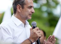 Μητσοτάκης: Δυναμικό εκλογικό φίνις στο Σύνταγμα