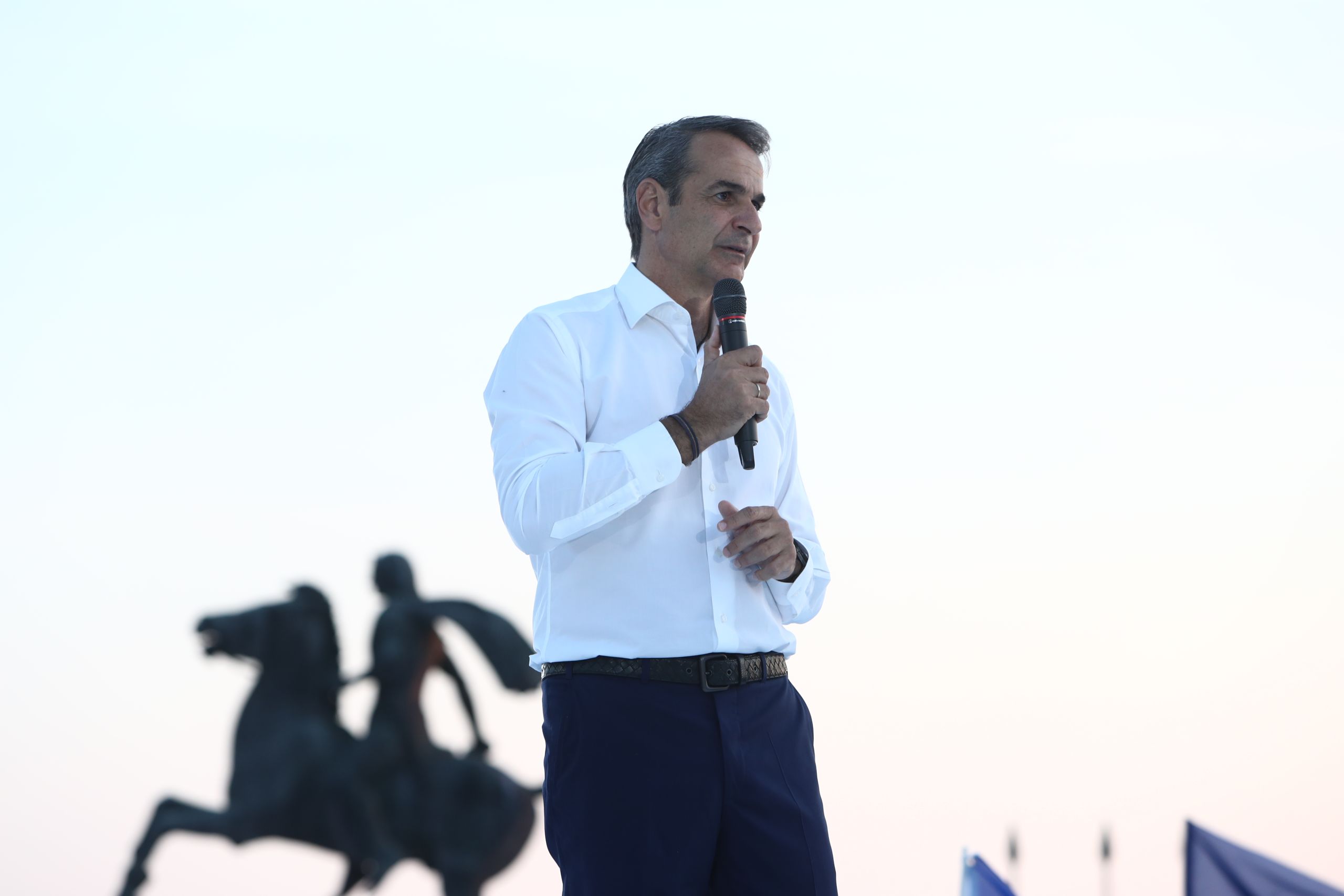 Καθαρή εντολή για καθαρές λύσεις