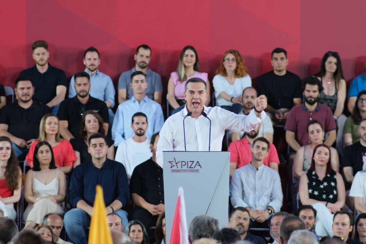Τσίπρας: Δεν έφυγα ποτέ από τη μάχη και ούτε θα φύγω και αύριο