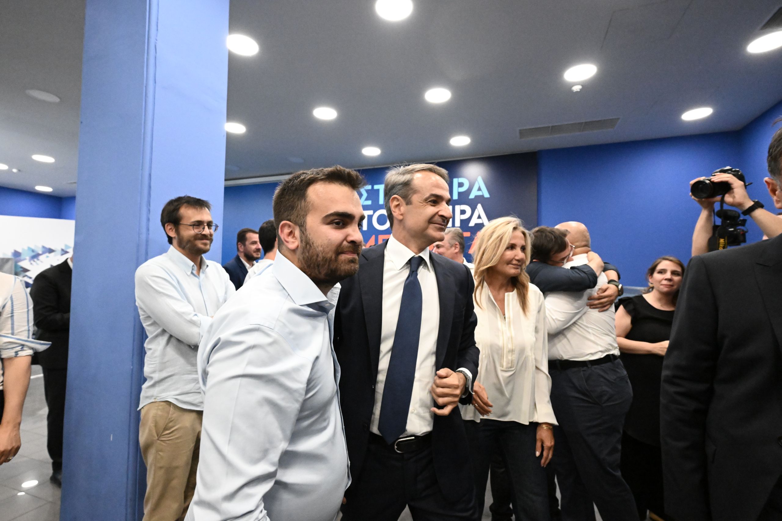 Ισχυρή εντολή στον Μητσοτάκη έδωσε η κάλπη της ενισχυμένης αναλογικής