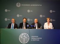 Σκυλακάκης: Μετά την παράδοση του νέου υπουργείου προαναγγέλει το τέλος των επιδοτήσεων στο ρεύμα