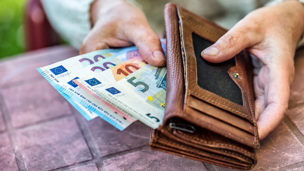 Έσπασε το “φράγμα” των 1.000 ευρώ η μέση σύνταξη γήρατος