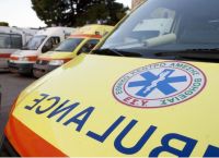 Καλαμαριά: Εργαζόμενη στην Καθαριότητα τραυματίστηκε μετά από πτώση απορριμματοφόρου σε λακκούβα Καλαμαριά: Εργαζόμενη στην Καθαριότητα τραυματίστηκε μετά από πτώση απορριμματοφόρου σε λακκούβα