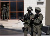 Το Ισραήλ εξαπέλυσε μετά τα μεσάνυχτα αεροπορικά πλήγματα στα περίχωρα της Δαμασκού