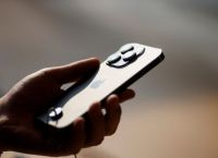 Ιαπωνία: Θέλει να «σπάσει» το μονοπώλιο των Apple και Google