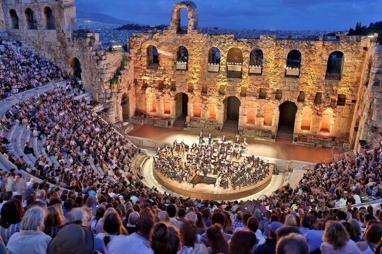 Athens and Epidaurus Festival inaugurates a new entertainment venue at Piraeus