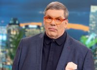 Θανάσης Λάλας: «Η Μαρία Καβογιάννη ήταν η πρώτη μου σχέση πηγαίναμε μαζί φροντιστήριο»