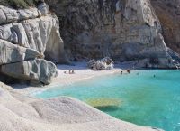 Nas: The most dangerous beach in Greece