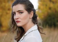 Μαρία Κίτσου: «Το ξύλο ήταν αληθινό, μας πέταγαν κάτω και μας έδεναν»