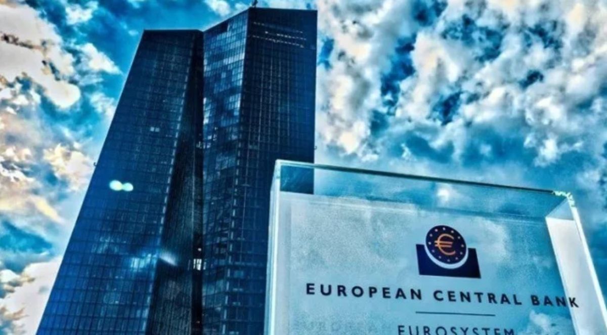 Γιατί η ΕΚΤ φοβάται την Τράπεζα της Ιαπωνίας