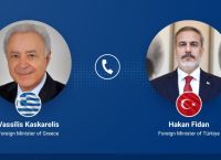 Τηλεφώνημα Κασκαρέλη – Φιντάν για τους μετανάστες στον Έβρο