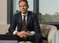 Microsoft: Αναβαθμίζεται ο Θεοδόσης Μιχαλόπουλος με θέση στο Λονδίνο