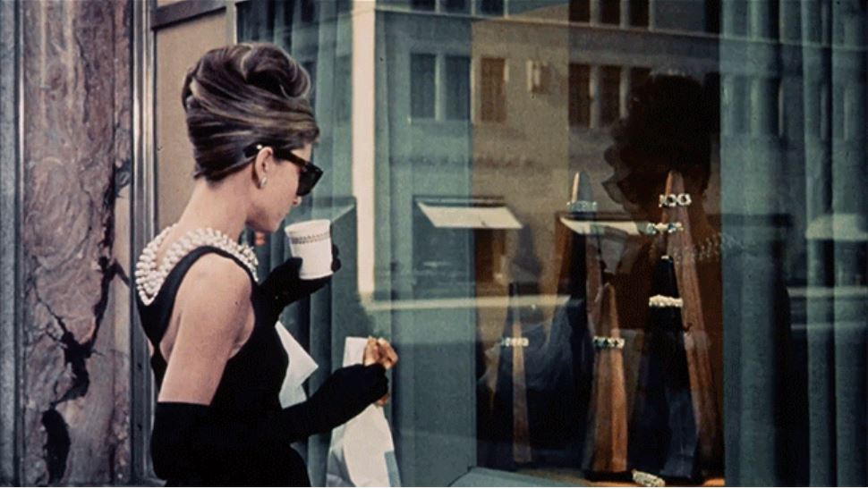 Το κατάστημα Tiffany στη Νέα Υόρκη πήρε φωτιά η ζημιά είναι ύψους 500 εκατομ δολάρια