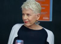 Έλενα Ακρίτα: «Προσευχηθείτε για τον Νίκο Ευαγγελάτο»