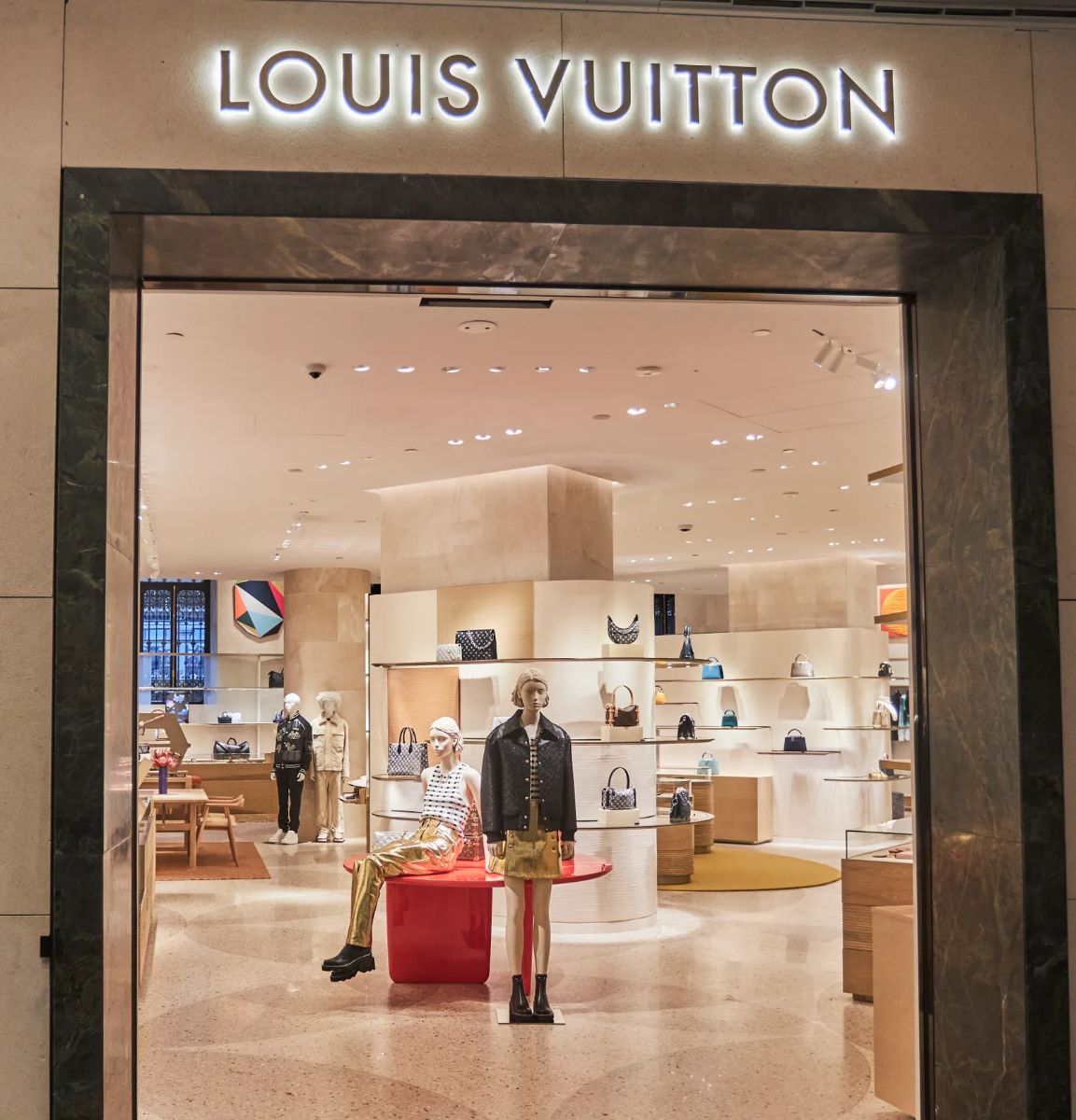 Le Figaro: Η Louis Vuitton στην 8 η θέση της παγκόσμιας κατάταξης