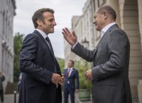 Les Echos: Οι διαφορετικές προσεγγίσεις Γερμανίας – Γαλλίας στην ευρωπαϊκή άμυνα