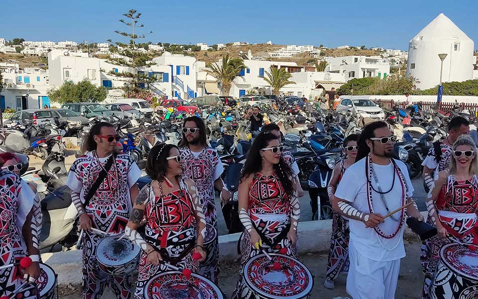Mykonos Art Festival: Δημοφιλείς καλλιτέχνες δίνουν το παρών στη φετινή διοργάνωση