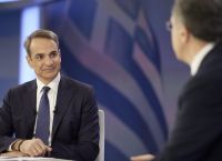 Mitsotakis asks for comfortable majority ‘because that’s how big changes are made’