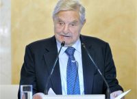 Αποσύρεται ο Σόρος – Μεταβιβάζει την αυτοκρατορία του στον γιο του Αλεξάντερ
