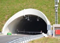 «Εξυπνες» και περισσότερο ασφαλείς θα γίνουν οι δέκα μεγαλύτερες σιδηροδρομικές σήραγγες του ΟΣΕ «Εξυπνες» και περισσότερο ασφαλείς θα γίνουν οι δέκα μεγαλύτερες σιδηροδρομικές σήραγγες του ΟΣΕ