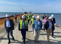 Alexandroupoli FSRU plays ‘key role in achieving energy and climate goals’, US Amb. Tsunis says Alexandroupoli FSRU plays ‘key role in achieving energy and climate goals’, US Amb. Tsunis says