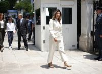 Στο πλευρό της Σοφίας Ζαχαράκη