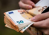 Επίδομα 200€ για μακροχρόνια ανέργους: Οι προϋποθέσεις