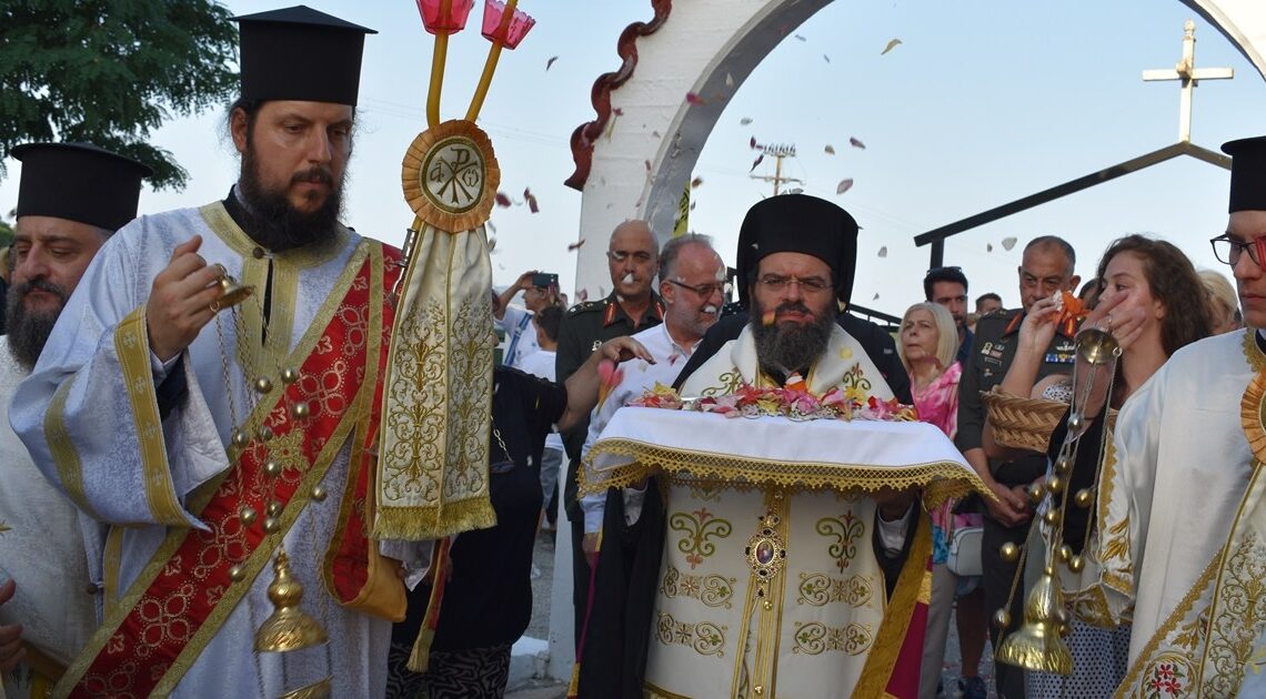 Ταξίδεψε από τη Σύρο στη Ροδόπη για να προσκυνήσει το ιερό λείψανο της Αγίας Μαρίνας