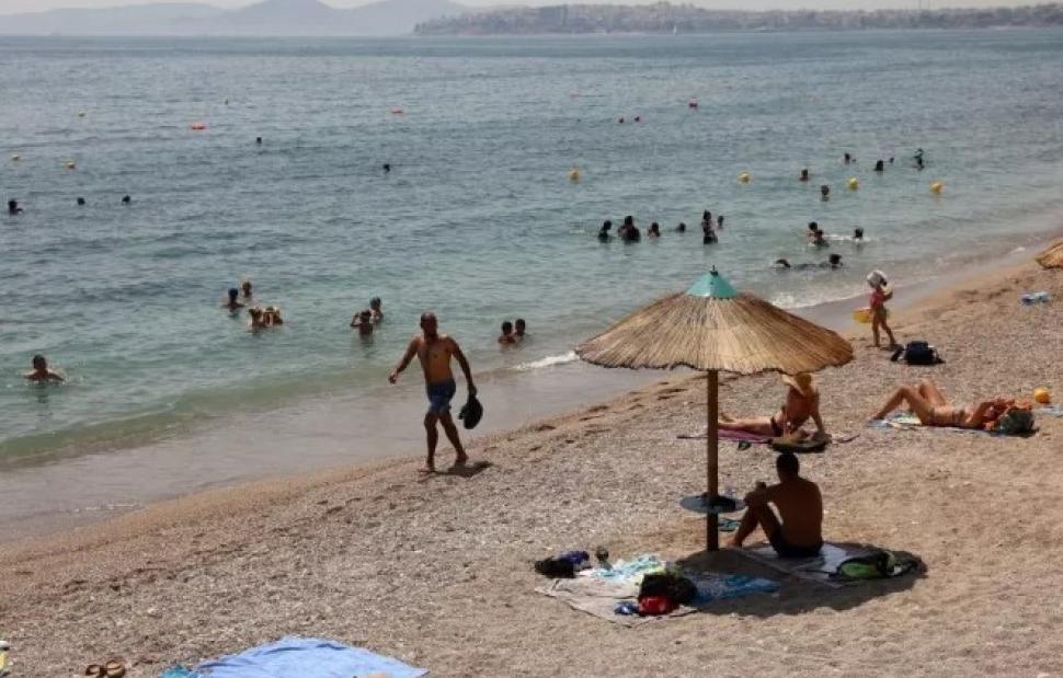 Θρήνος για το 6χρονο Αγγελούδι που πνίγηκε στο Καβούρι – Συνελήφθησαν οι γονείς του