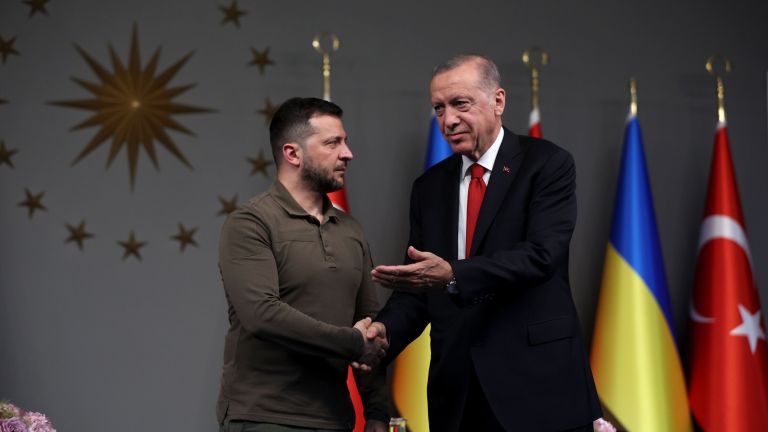 Ουκρανία: Αναμονή στον «προθάλαμο» του ΝΑΤΟ