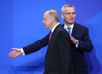 Κομισιόν και Γερμανία λένε «όχι» στον εκβιασμό Ερντογάν