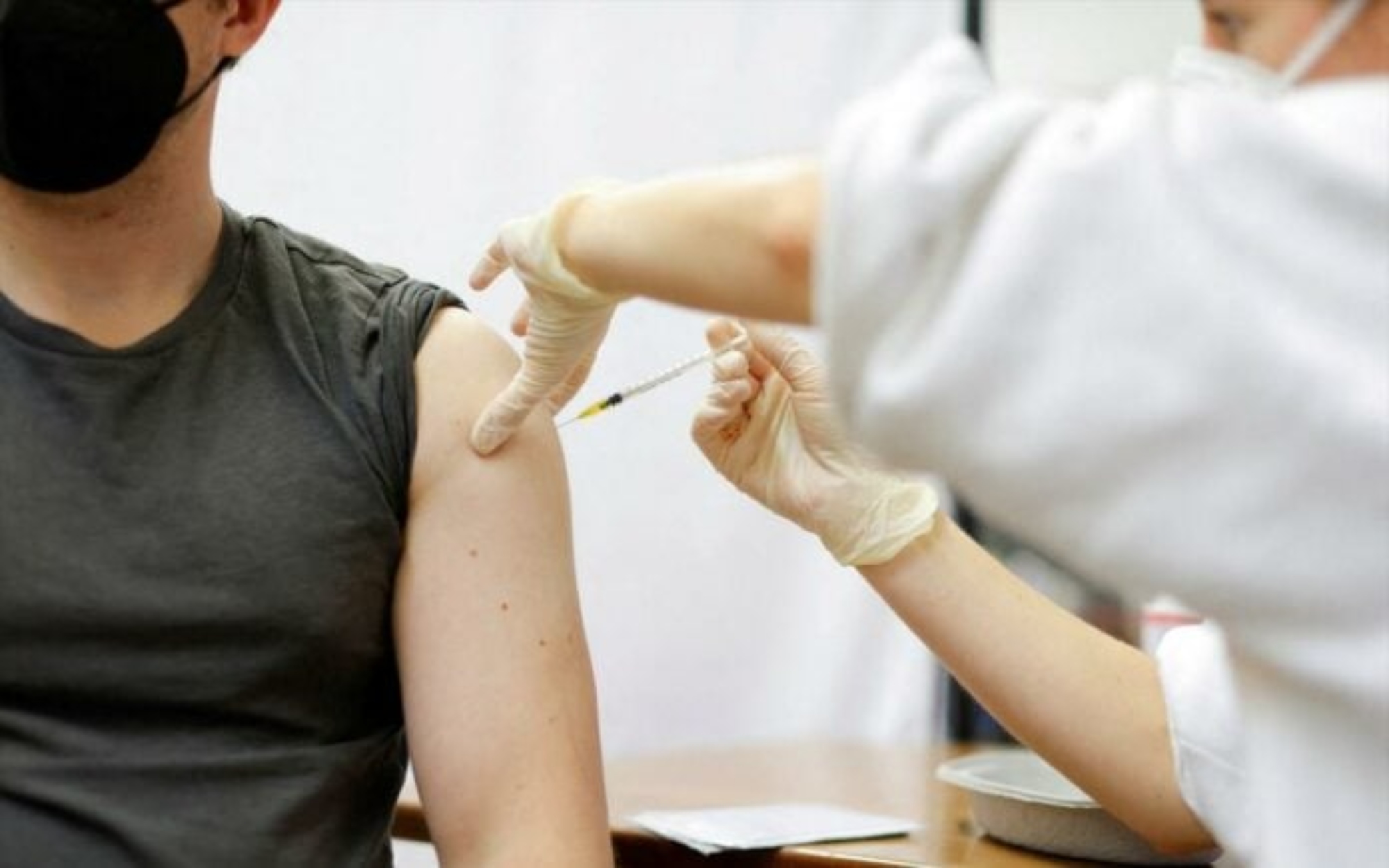 Γερμανία: Στα σκουπίδια 200 εκατ. δόσεις εμβολίου για τον κορωνοϊό