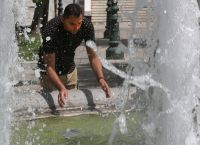 Ανακοίνωση μέτρων έπειτα από σύσκεψη για τον καύσωνα
