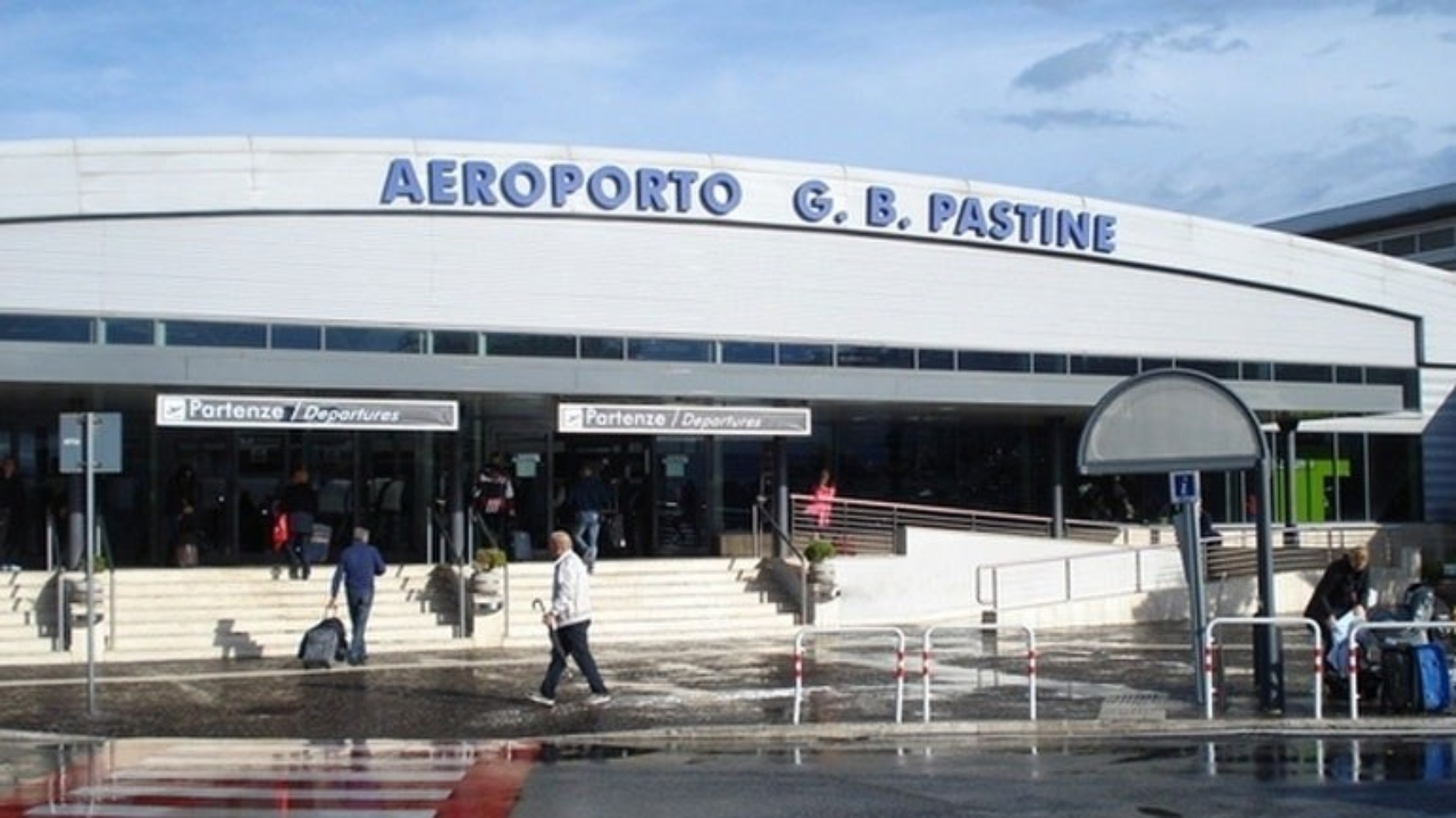 Στάση εργασίας του προσωπικού εδάφους στα ιταλικά αεροδρόμια