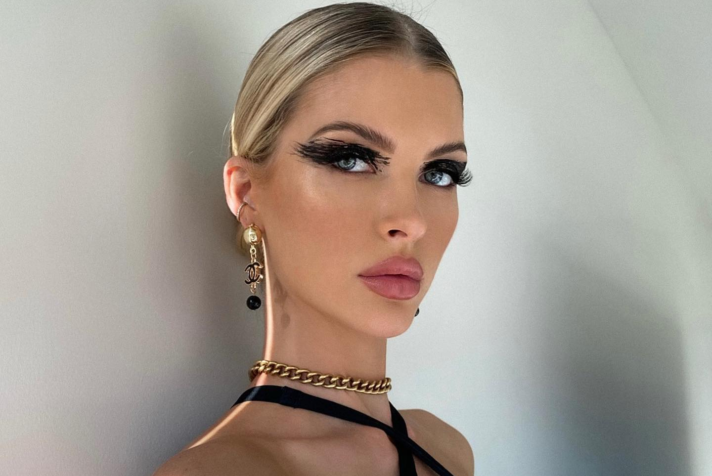Η Erin Michelle Cummins είναι άλλο πλάσμα με κολασμένο κορμάκι