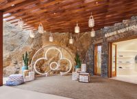 Η Louis Vuitton άνοιξε νέο κατάστημα μέσα στο «Zuma Mykonos»