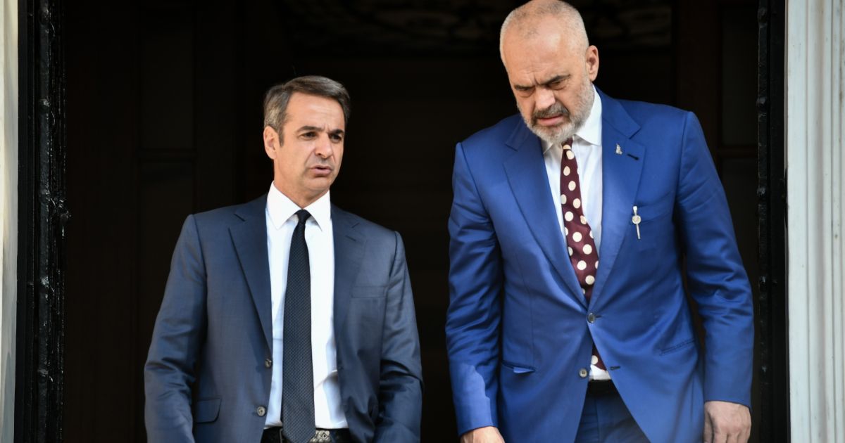 Μητσοτάκης σε Ράμα: «Να επιλυθεί άμεσα» το ζήτημα της κράτησής του 