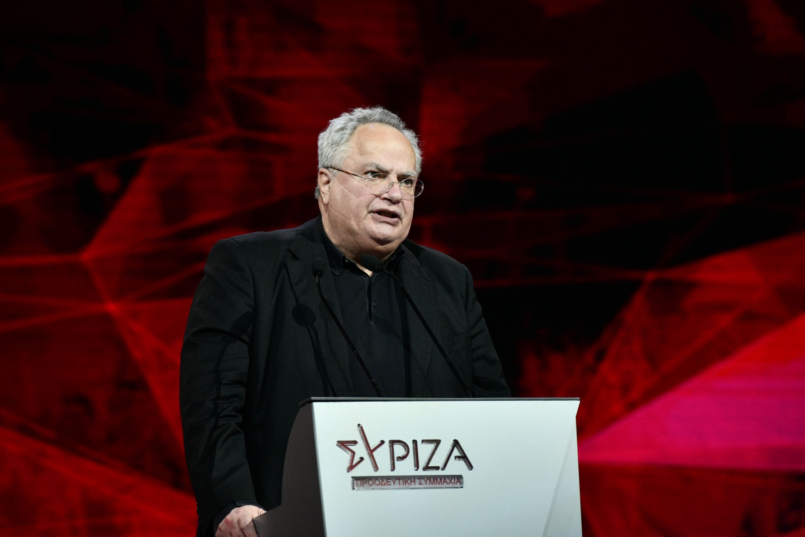 Ο Νίκος Κοτζιάς καλεί τον ΣΥΡΙΖΑ να ξυπνήσει στα εθνικά θέματα, μετά τις εξελίξεις στα ελληνοτουρκικά