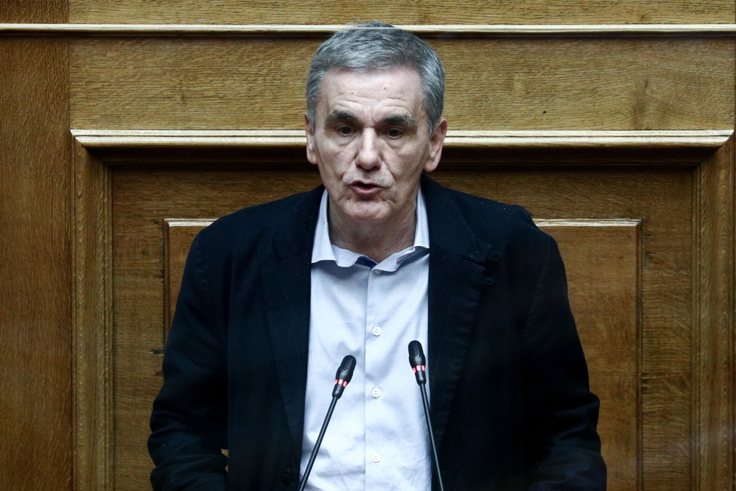 ΣΥΡΙΖΑ: Πυρετώδεις οι διεργασίες για την εκλογή αρχηγού – Ανακοινώνει την υποψηφιότητά του ο Τσακαλώτος