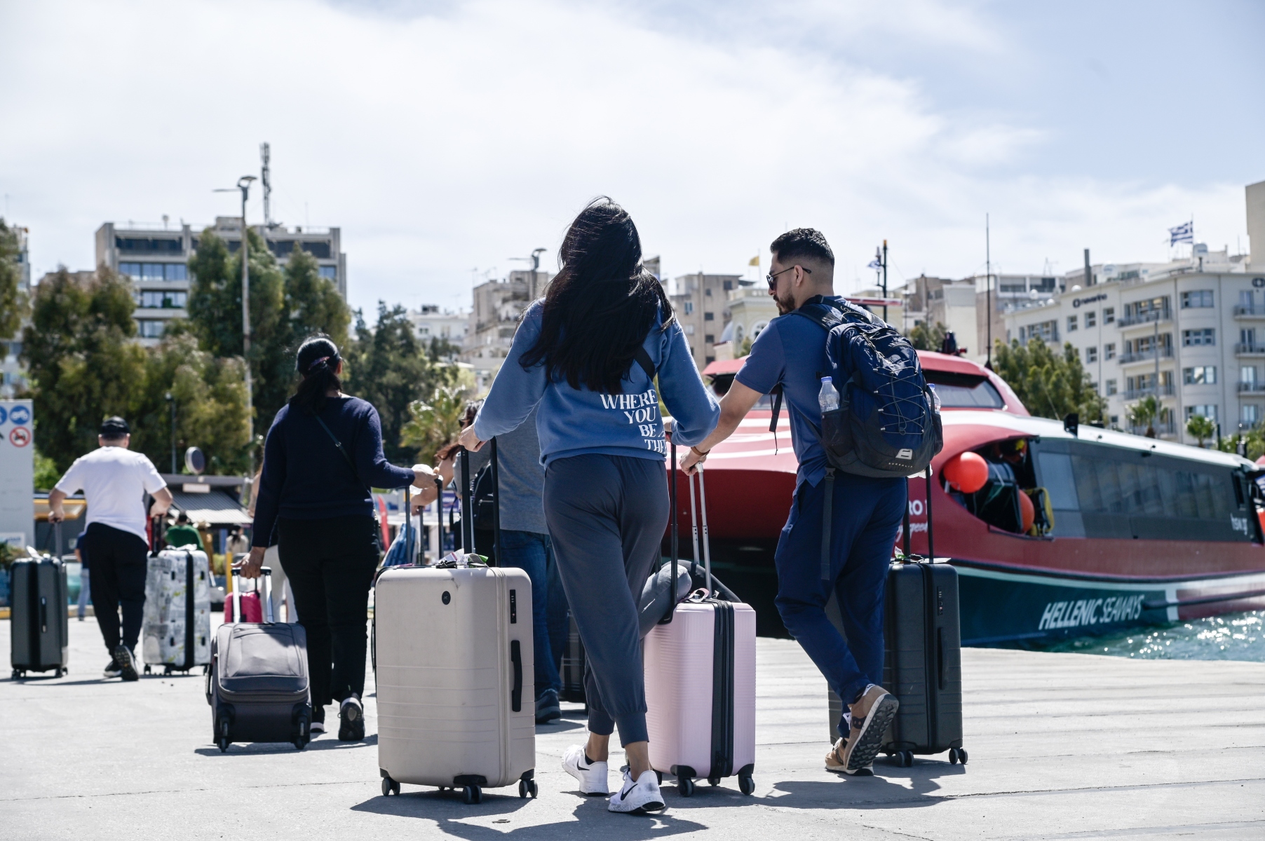 Κυβερνητική παρέμβαση για τις αυξημένες τιμές στα ακτοπλοϊκά