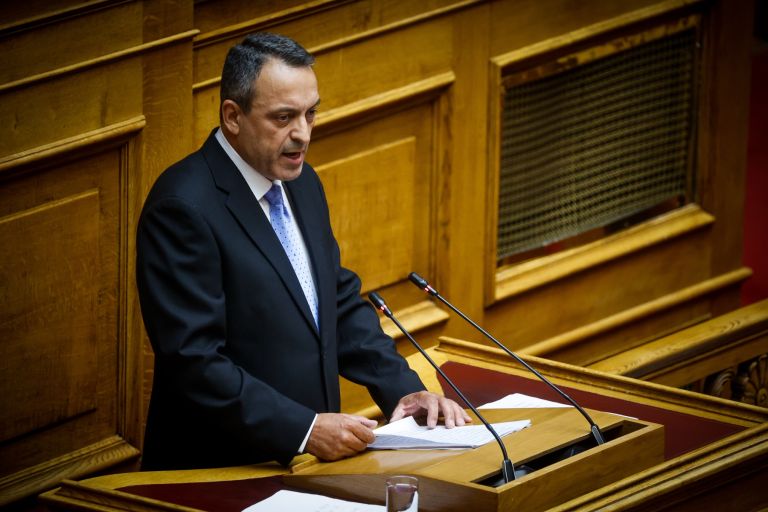 Στίγκας στη Βουλή: «Θα αγωνιστούμε με βάση τα ιδεώδη του υγιούς εθνικισμού»